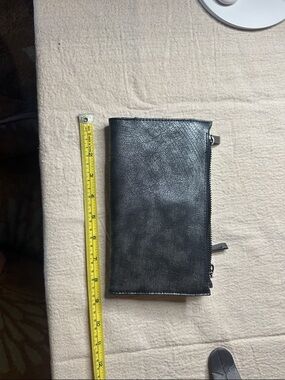 Black Leather Zip Wallet